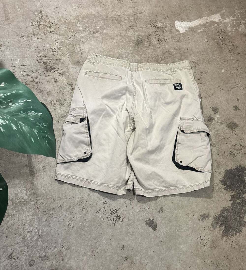 Plugged NYC Men's Cargo Shorts Size 36 Tan Beige Utility